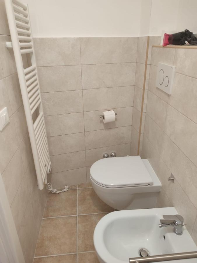 Via Cavour Hotell LʼAquila Exteriör bild